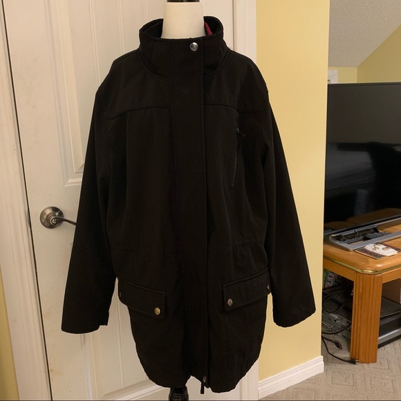 Athletic works (Jacket) - Picture 1 of 9